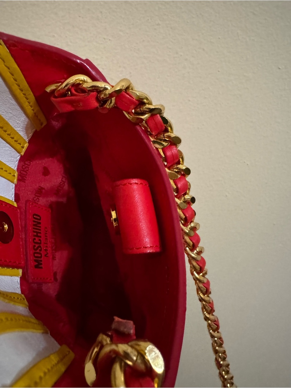 Moschino McDonald’s French Fry Bag Red Leather - Picture 8 of 9